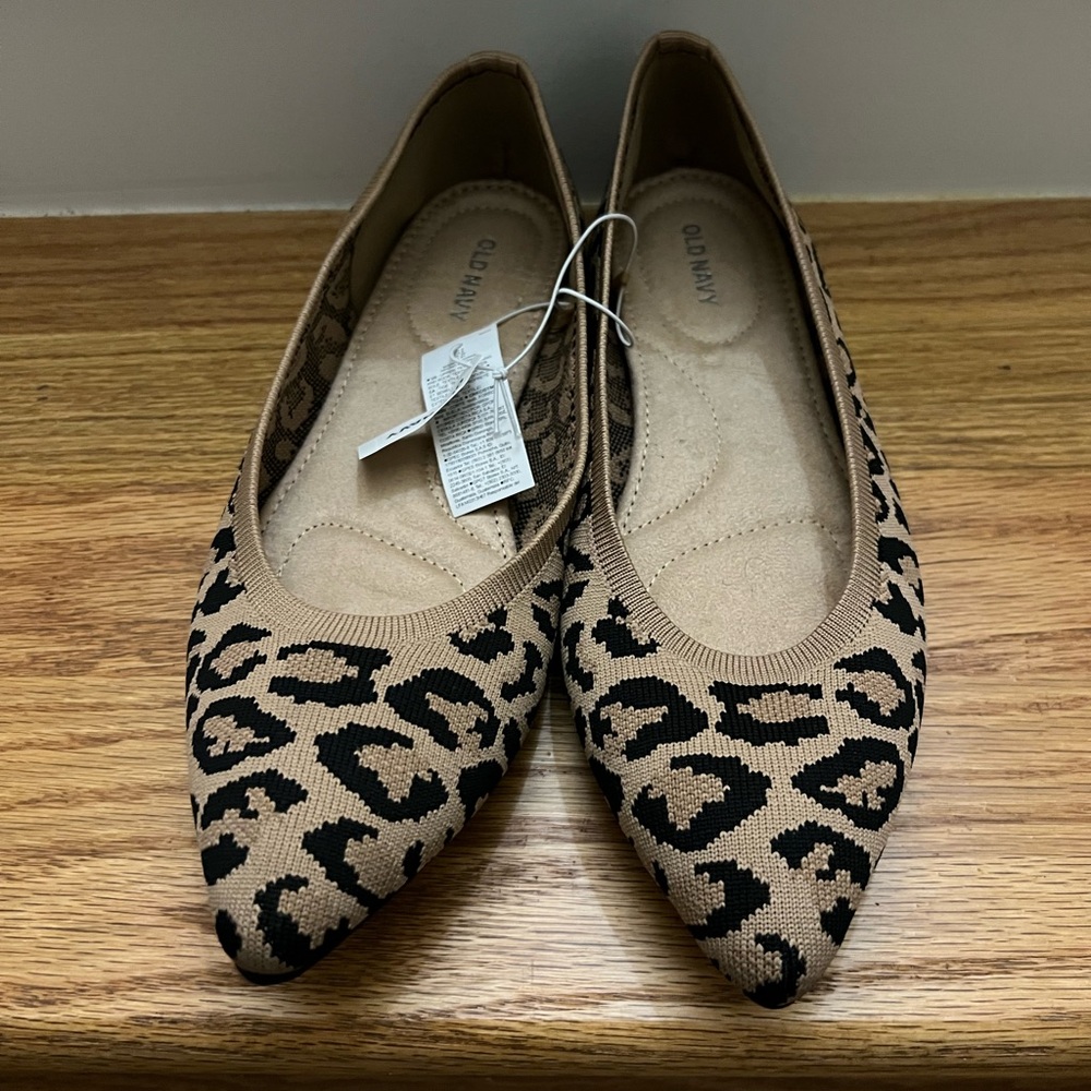Old Navy Women's Leopard Print Flats - Tan and Black